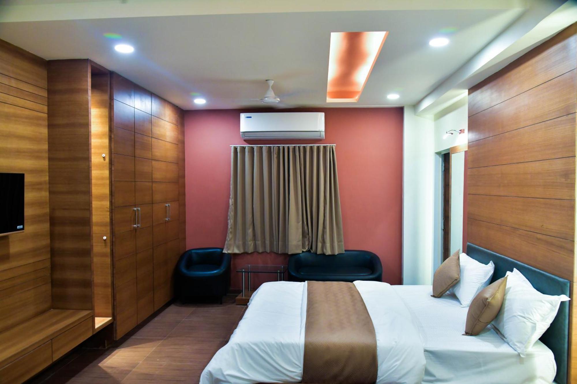 Hotel Ashooka Inn Gandhinagar Exteriör bild